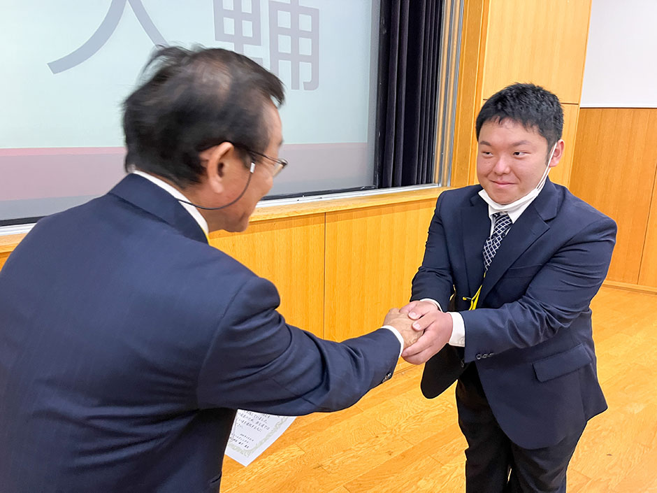 テンポス情報館の天野さん