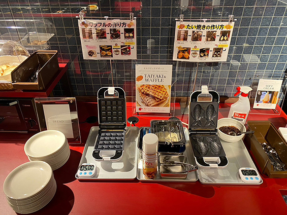 たい焼き・ワッフルコーナー